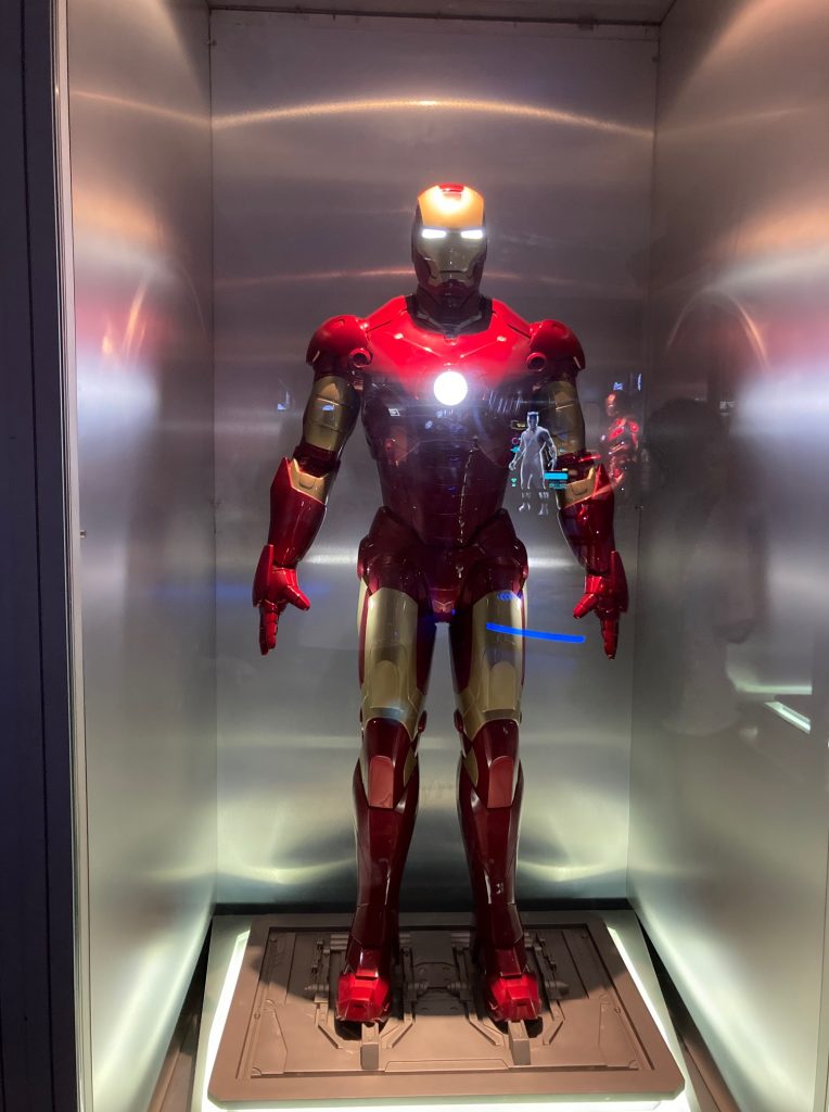 マーベル アベンジャーズ 六本木展限定 シリアルナンバー入り マーベル アベンジャーズ 六本木展限定 シリアルナンバー入り